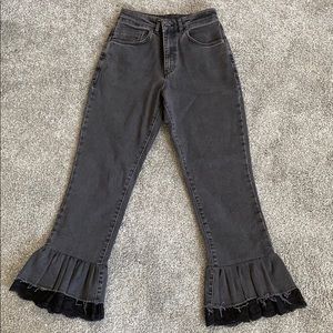 Ragged High Wasted Jeans